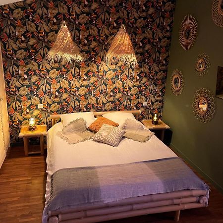 La Belle Marcelle - Chambre D Hotes Avec Jacuzzi Bed & Breakfast Beauvallon  Bagian luar foto